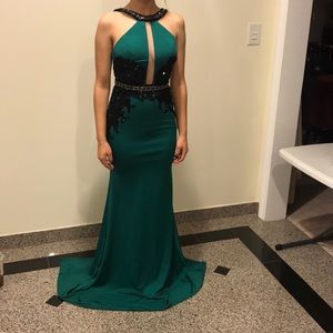 Green and black long backless dress